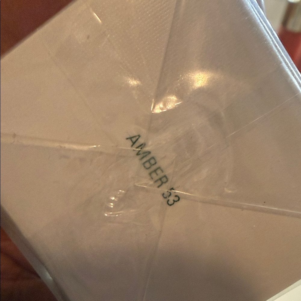 NEW La Mer Soft Fluid Long Wear Foundation - Amber - Picture 9 of 9